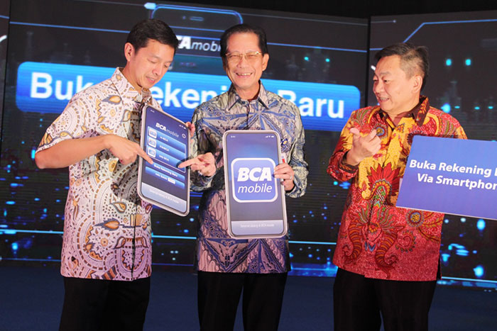 Makin Simpel Buka Rekening, BCA Resmi Luncurkan Fitur Buka Rekening via BCA mobile