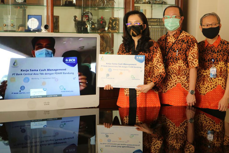 ATM BCA, Solusi Mudah Bayar PDAM